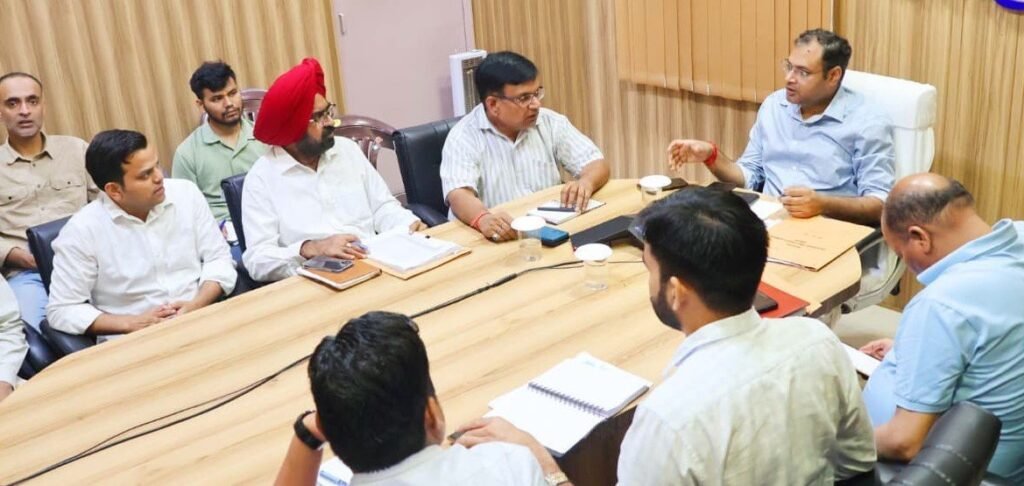 बदरीनाथ हाईवे पर बॉटल नेक हटाने की तैयारी तेज